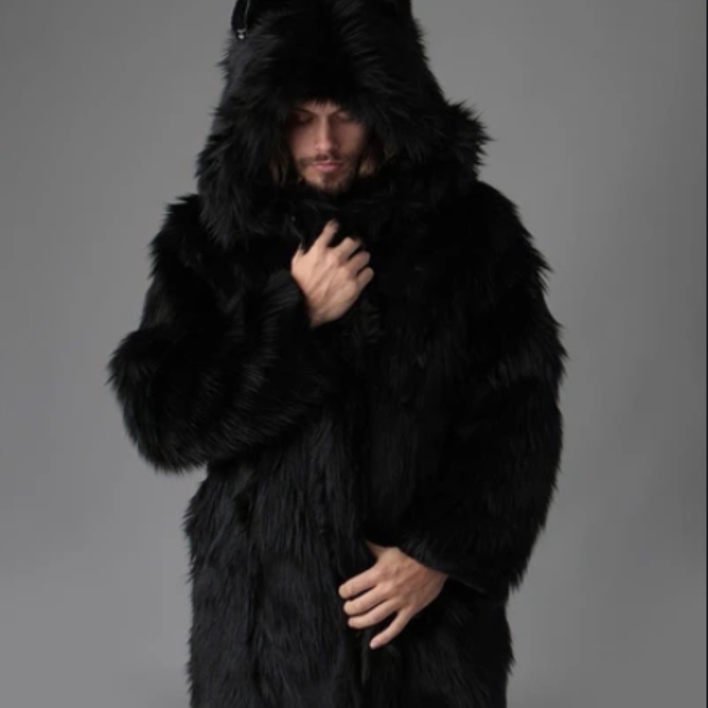 SpiritHoods CLASSIC BLACK WOLF FAUX FUR COAT XL